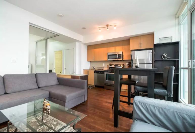 View High-rise Apartment Toronto